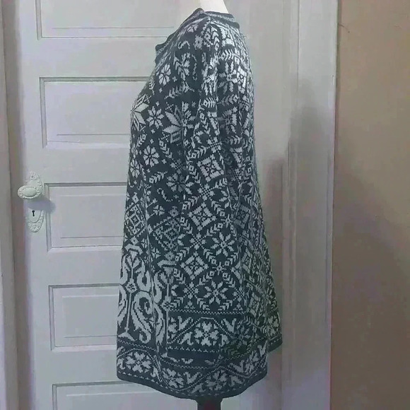 Venezia Vitale sweater  J0305 - Picture 2 of 4